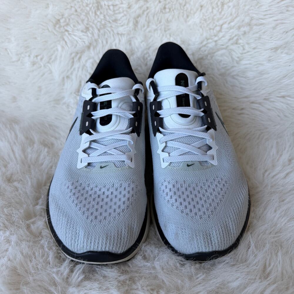 Nike Air Zoom Vomero 17 Men's Running Shoes - Light Grey/Black - Size 7 (EUC)